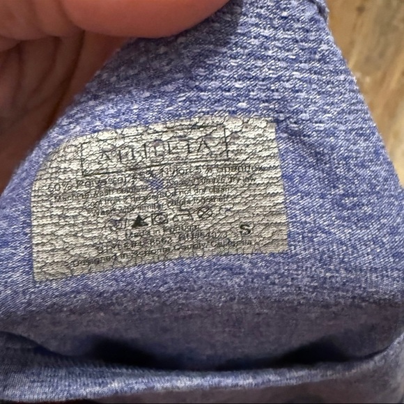 Athleta Fast Track Tee - Picture 2 of 3